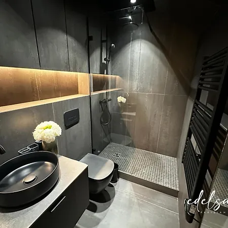 Marais By Melvane Apartment
